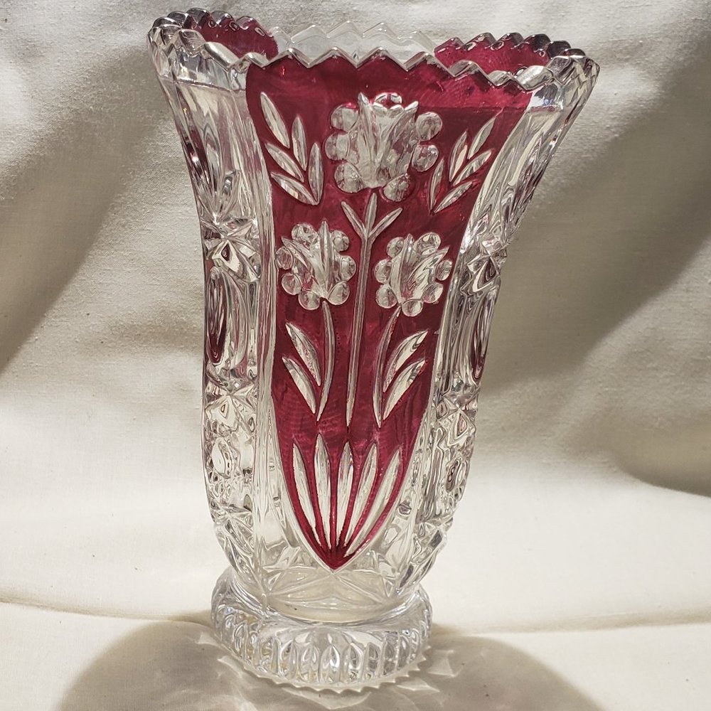 BLEIKRISTALL ANNA HUTTE OXFORD ROSE CRYSTAL VASE GERMANY 6 1/4” TALL RED WHITE